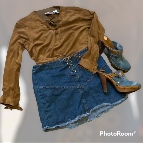 Vintage Dresses & Skirts - rad Y2k denim mini skirt